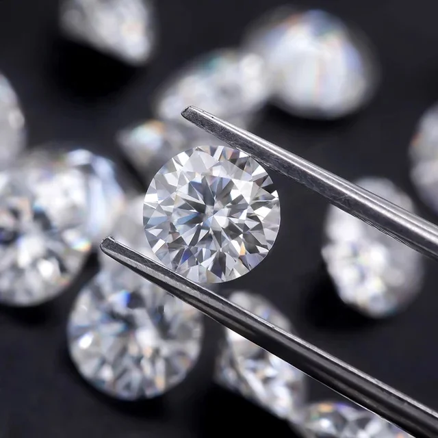 Wuzhou Cheap Price GRA Certificate D VVS Loose 3mm-15mm Round Brilliant  Moissanite Gemstone for Sale