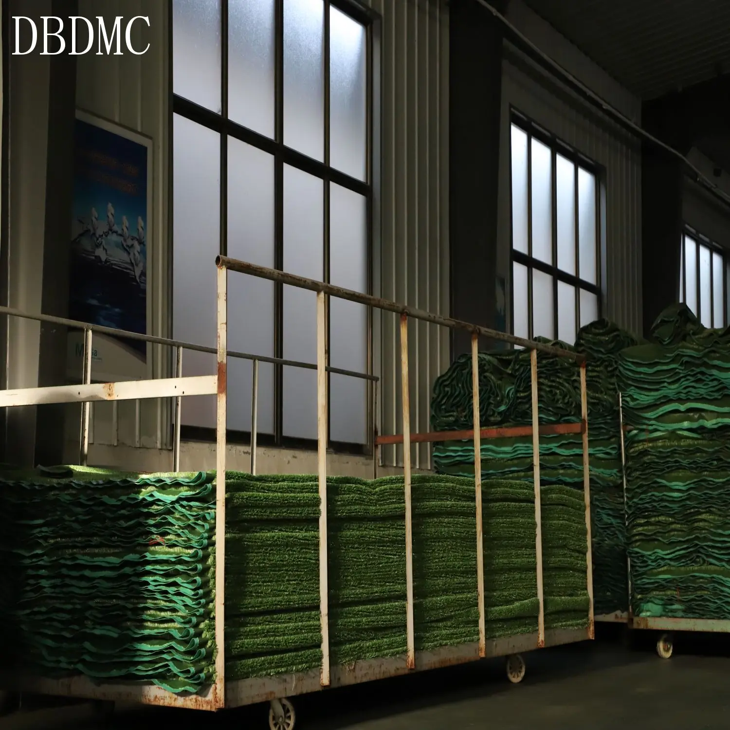 Бренд DBDMC искусственная трава для собак домашних животных поддельные травы мочеприемники Тренировочный Коврик помещений и улицы газон внутреннего