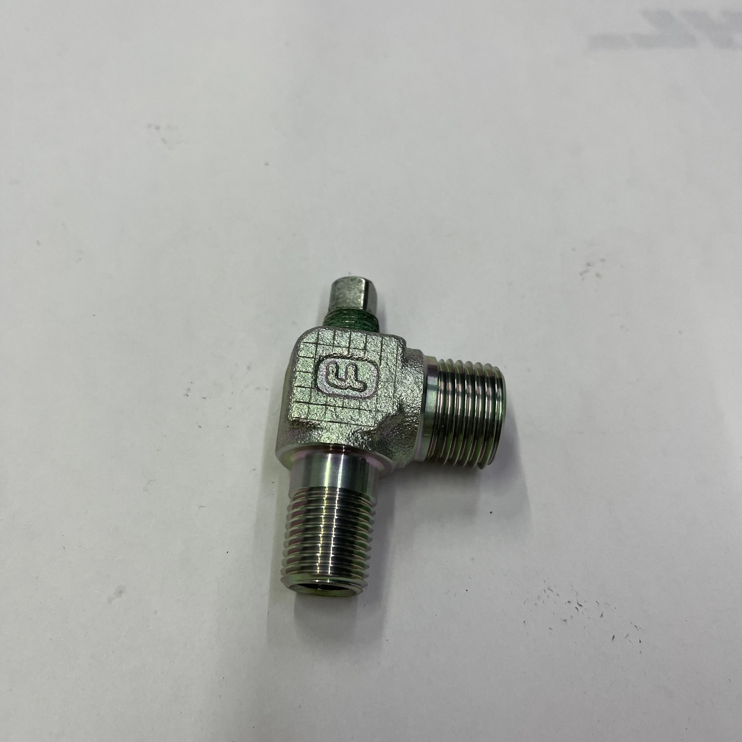 20y0441231 Excavator Fuel Tank Elbow For Pc160lc8 Pc2008 Pc2008m0