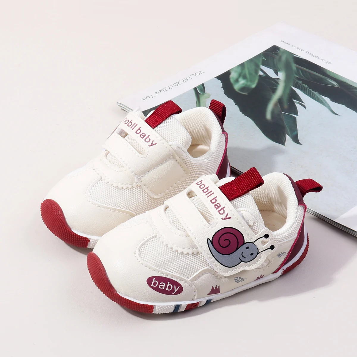 Spring and Autumn Mesh Breathable Toddler Shoes Boys Girls Soft Soled TPR Anti-slip Functional Shoes for Children details