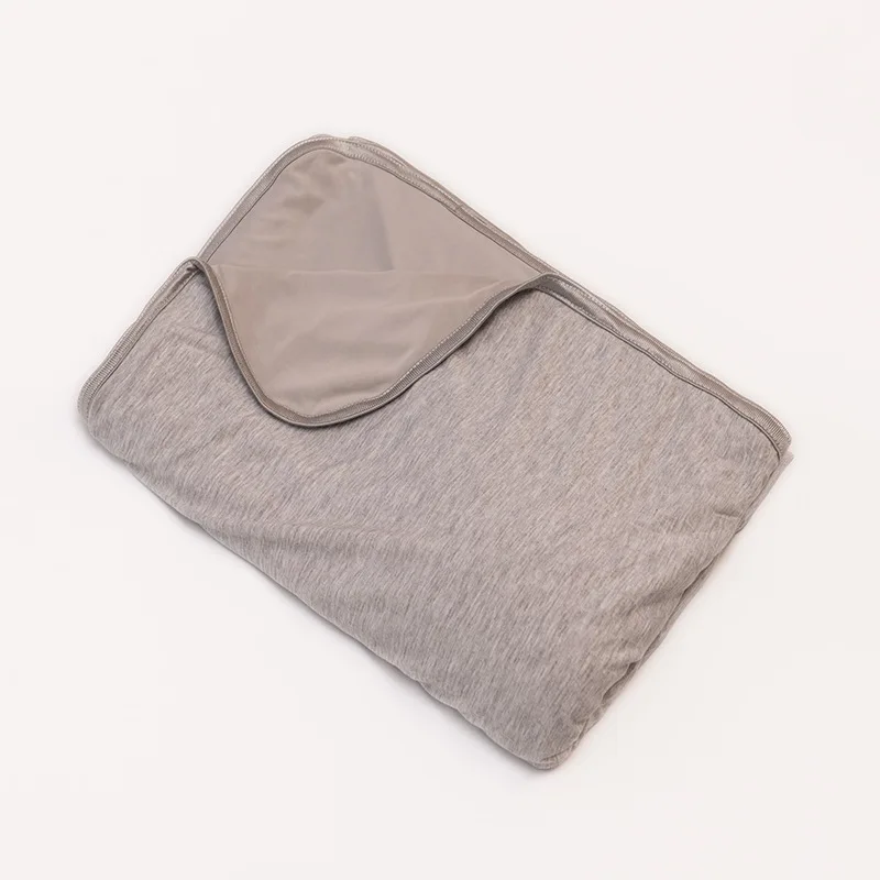 Wholesale Custom Simple Breathable and Absorbent Cooling Bamboo Fiber Dream Chill Cooling Bamboo Blanket for Hot Sleeper