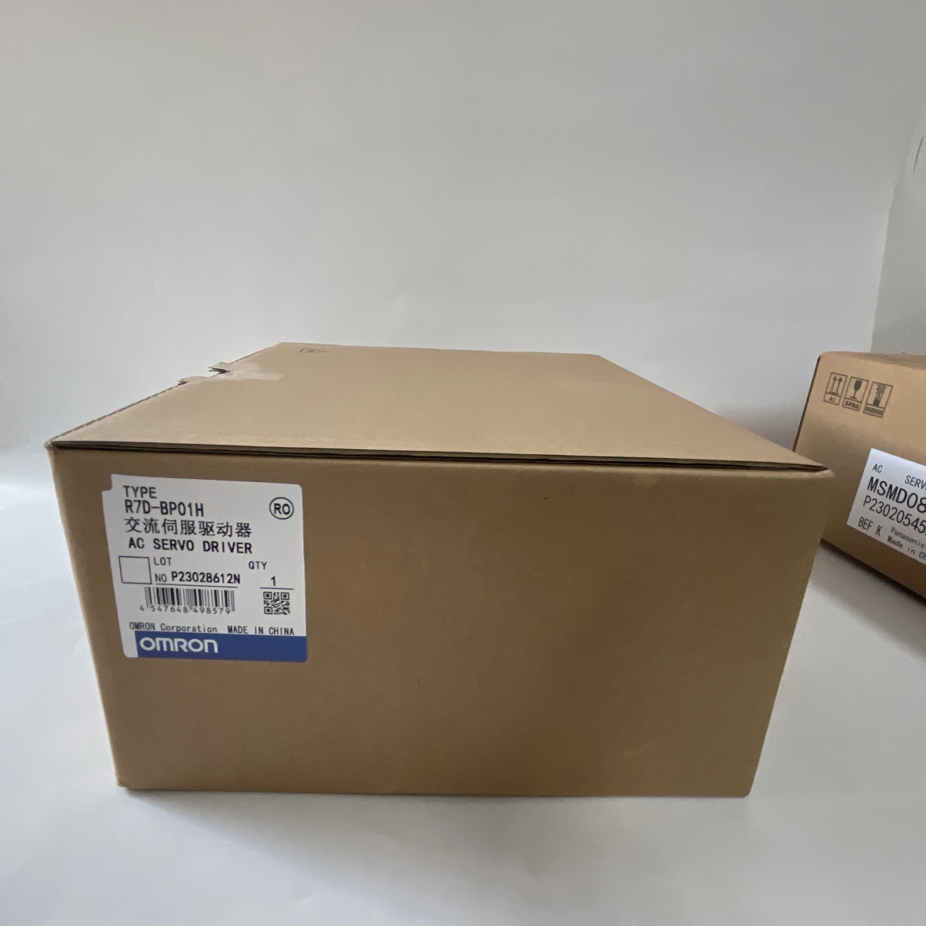 Omron AC Servo Driver R7D-BP01H