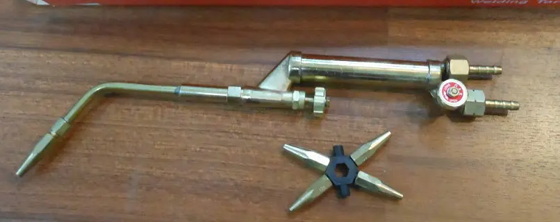 Japanese type welding torch with 5 nozzles gas cutting nozzle