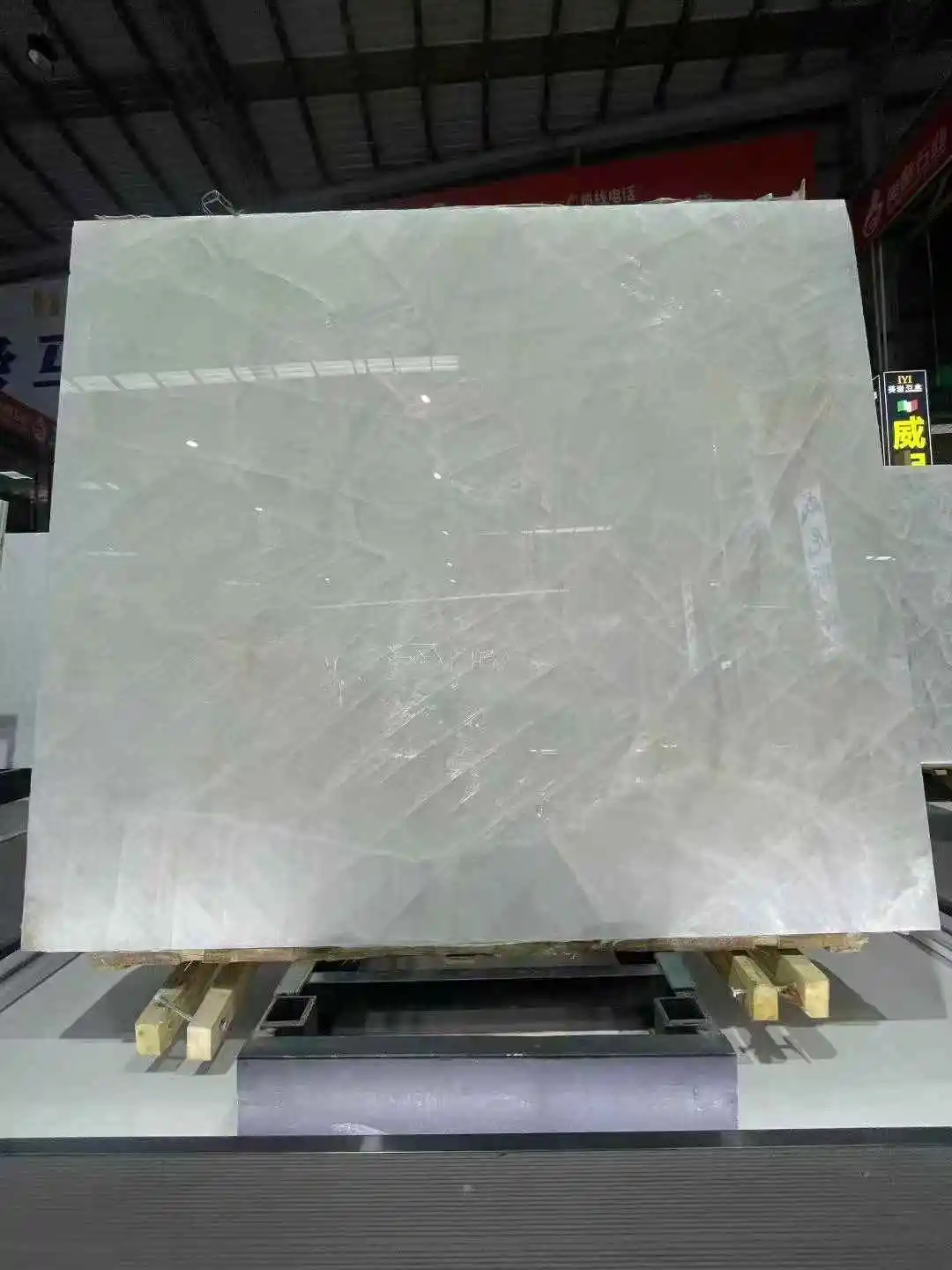 New Design Natural Translucent White Onyx Jade Marble Tea End Table Square Cube Marble Plinth Tall Home Furniture Side Table