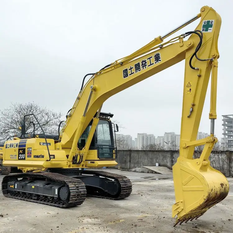 107KW Used Wheel Excavator 20ton Komatsu PC200-8 Excavator Good Condition