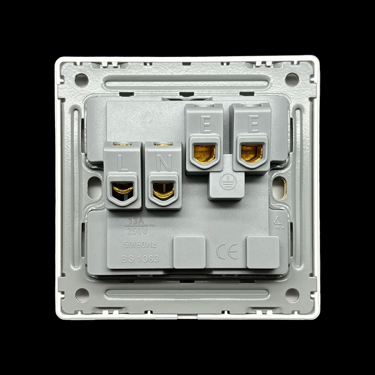 VNX White UK 13A Light Button Switch Fast Charging Power Wall Switch Socket 220V Electrical Outlet Wall Switch