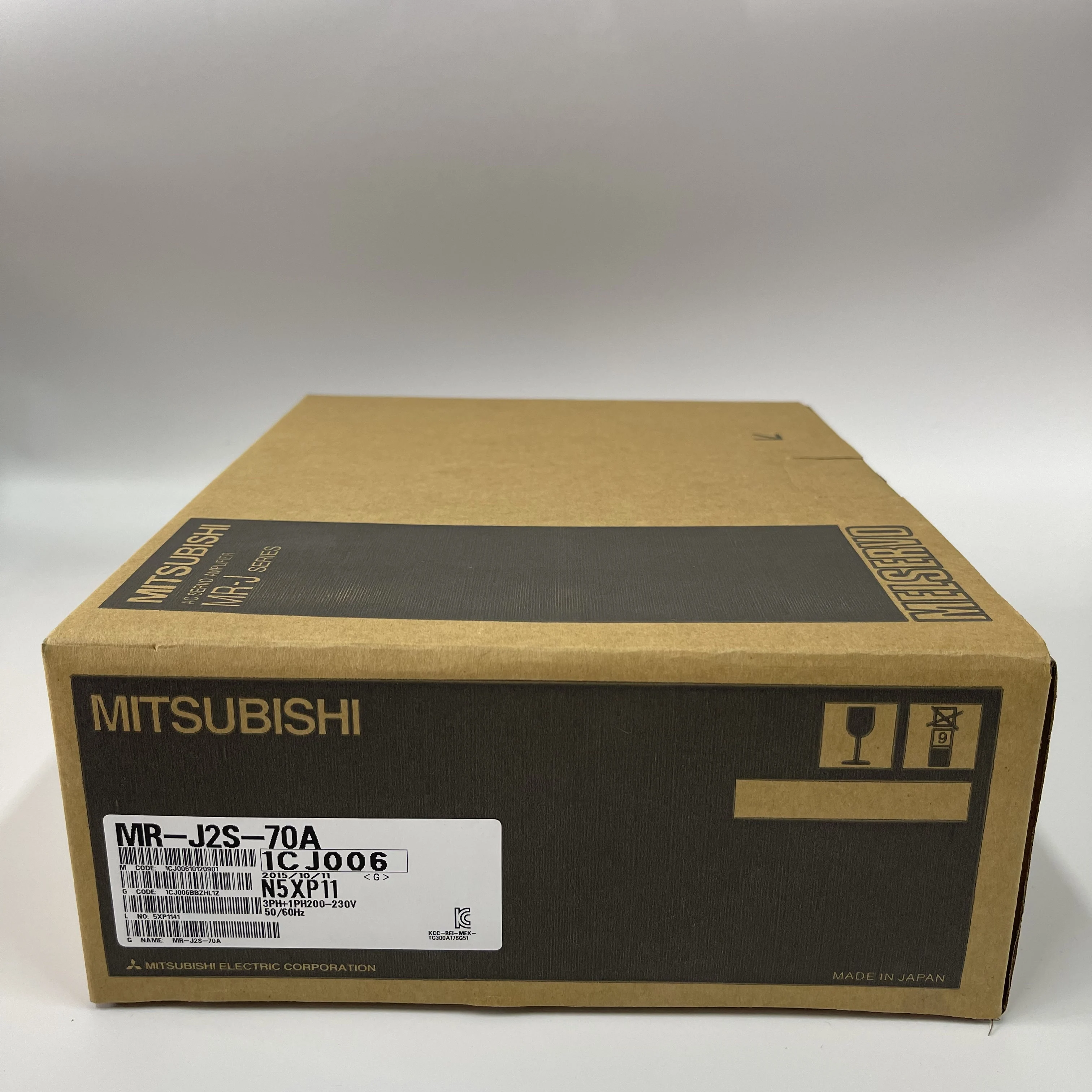 Mitsubishi AC Servo Amplifier MR-J Series MR-J2S-70A Mitsubishi AC Servo Amplifier MR-J Series MR-J2S-70A