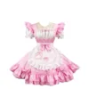 Il pacchetto di abbigliamento rosa non include il colletto