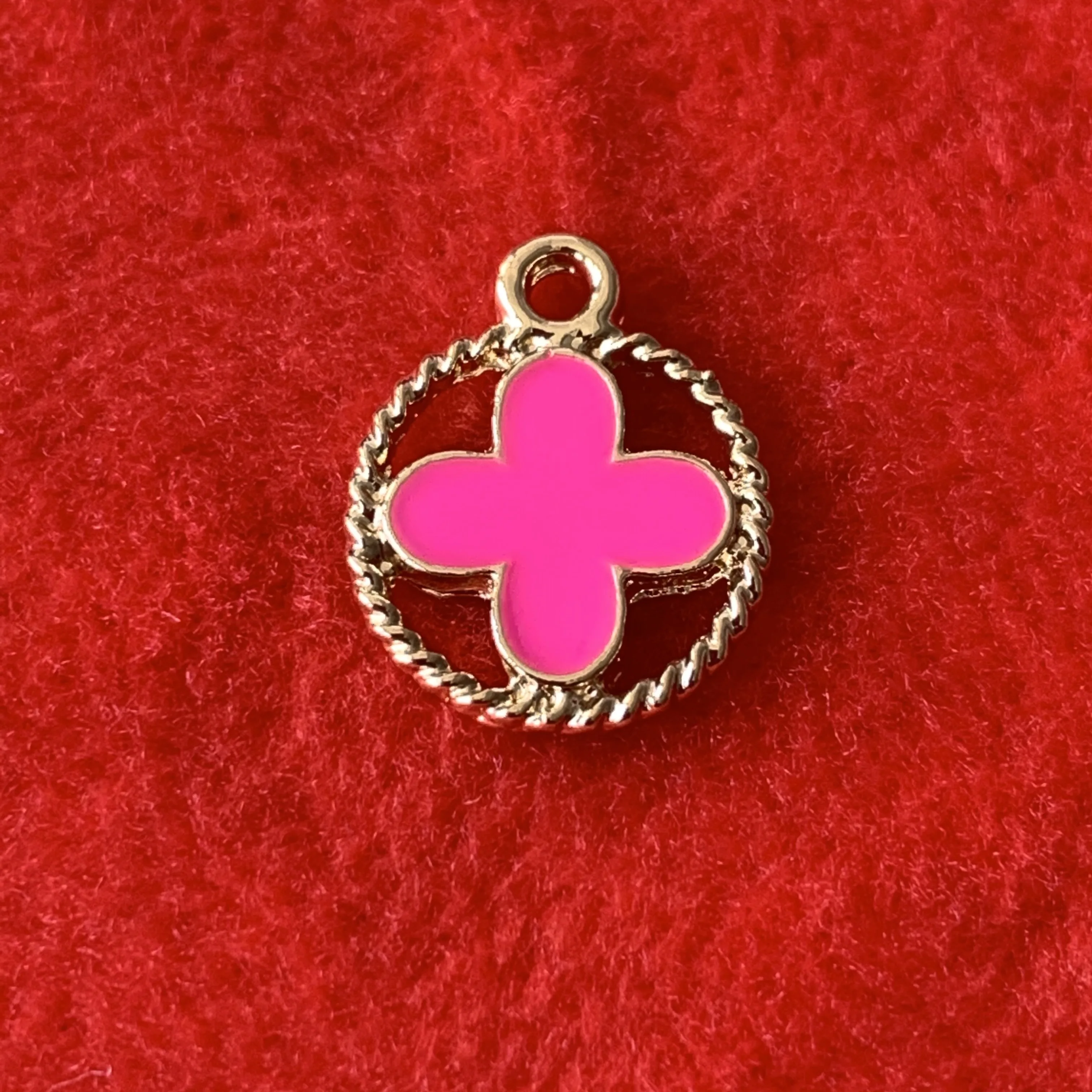 MISSLUV New Arrival Color Enamel Hollow Clover Grass Charms for DIY Bracelet Jewelry Making Small Tiny Filigree Clover Charms