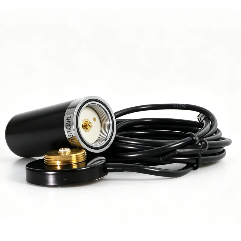 4G High-Performance Suction-Cup Antenna IP67 Waterproofing Omnidirectional High-Gain Magnetic Base Installation GT-4GXP