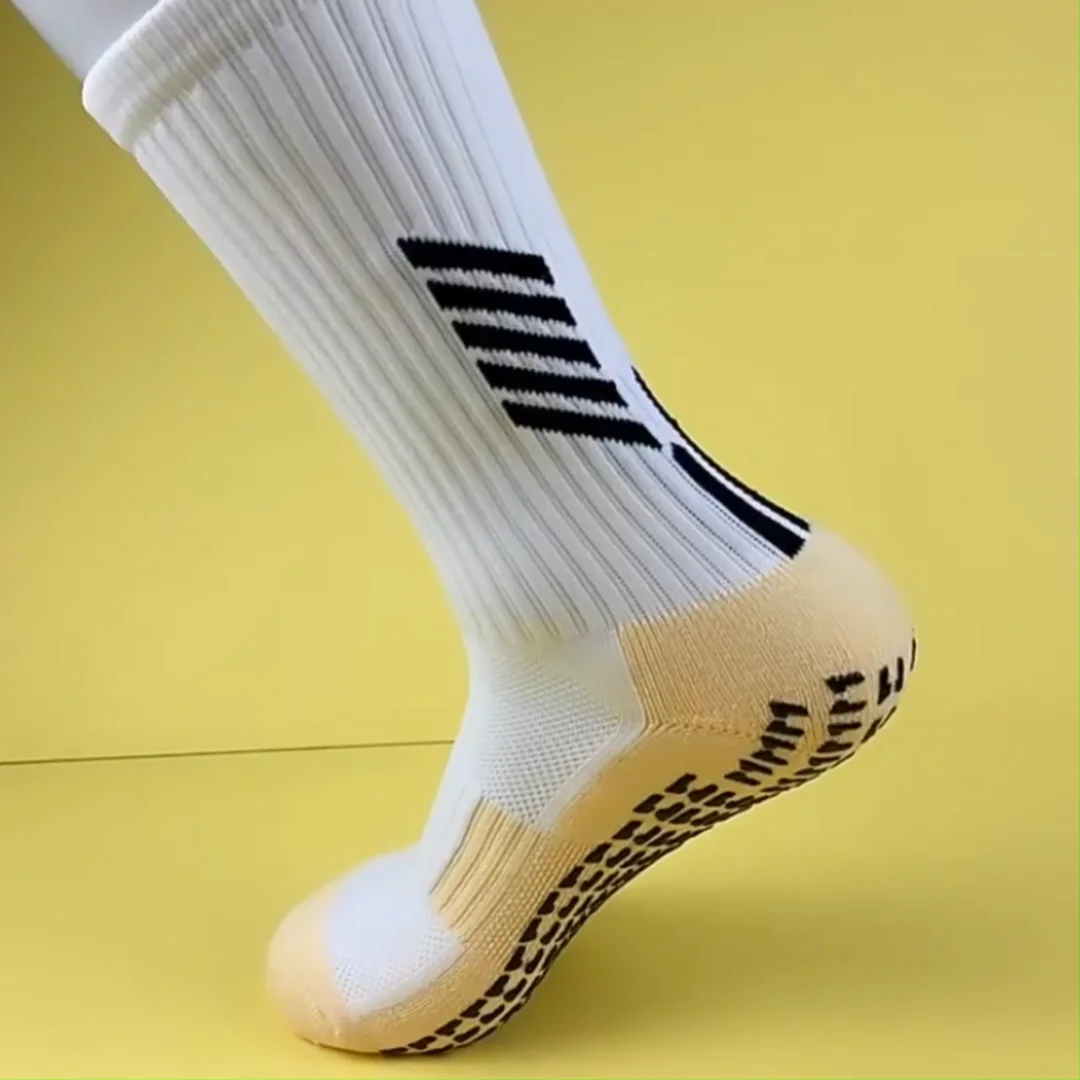 Free Packing Grip Socks Uron Custom Soccer Football Socks Grip Anti