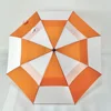 orange et blanc