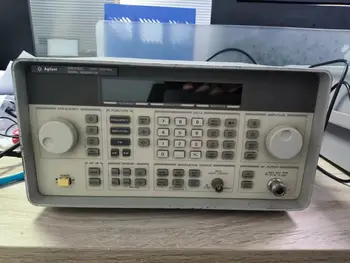 NBC) HP 8648C シンセサイズド信号発生器 9kHz〜3.2GHz Synthesized RF
