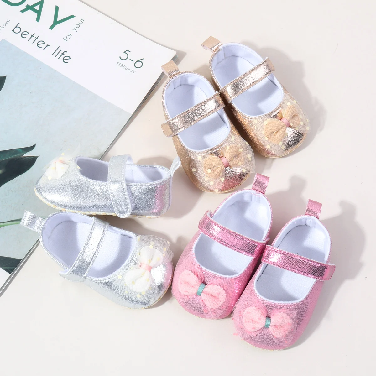Hot Selling Bling Design Soft Sole Cheap Baby Girl Shoes Newborn Infant Shoes for Girls supplier
