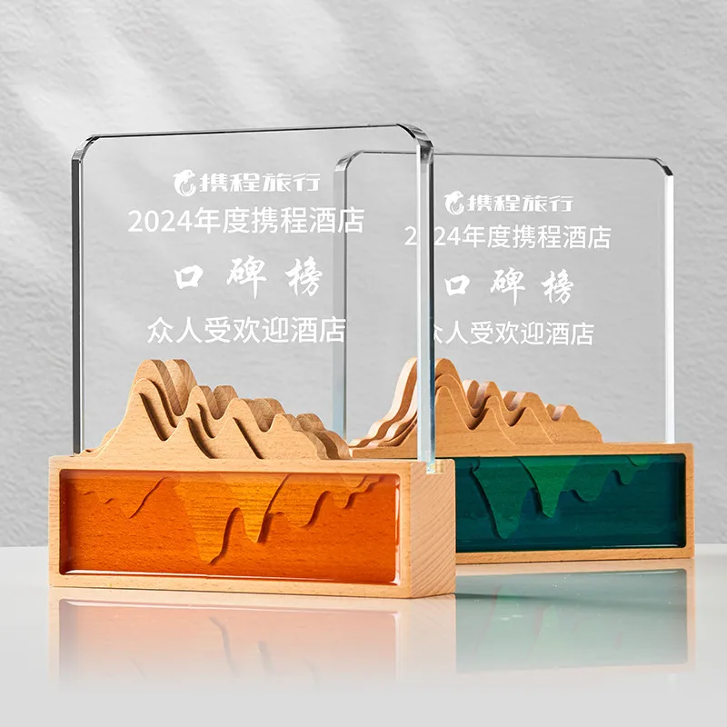 Wholesale Custom Clear Glass Wooden Trophy Awards for sports or workers souvenir gifts