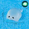 Baleine blanche lumineuse