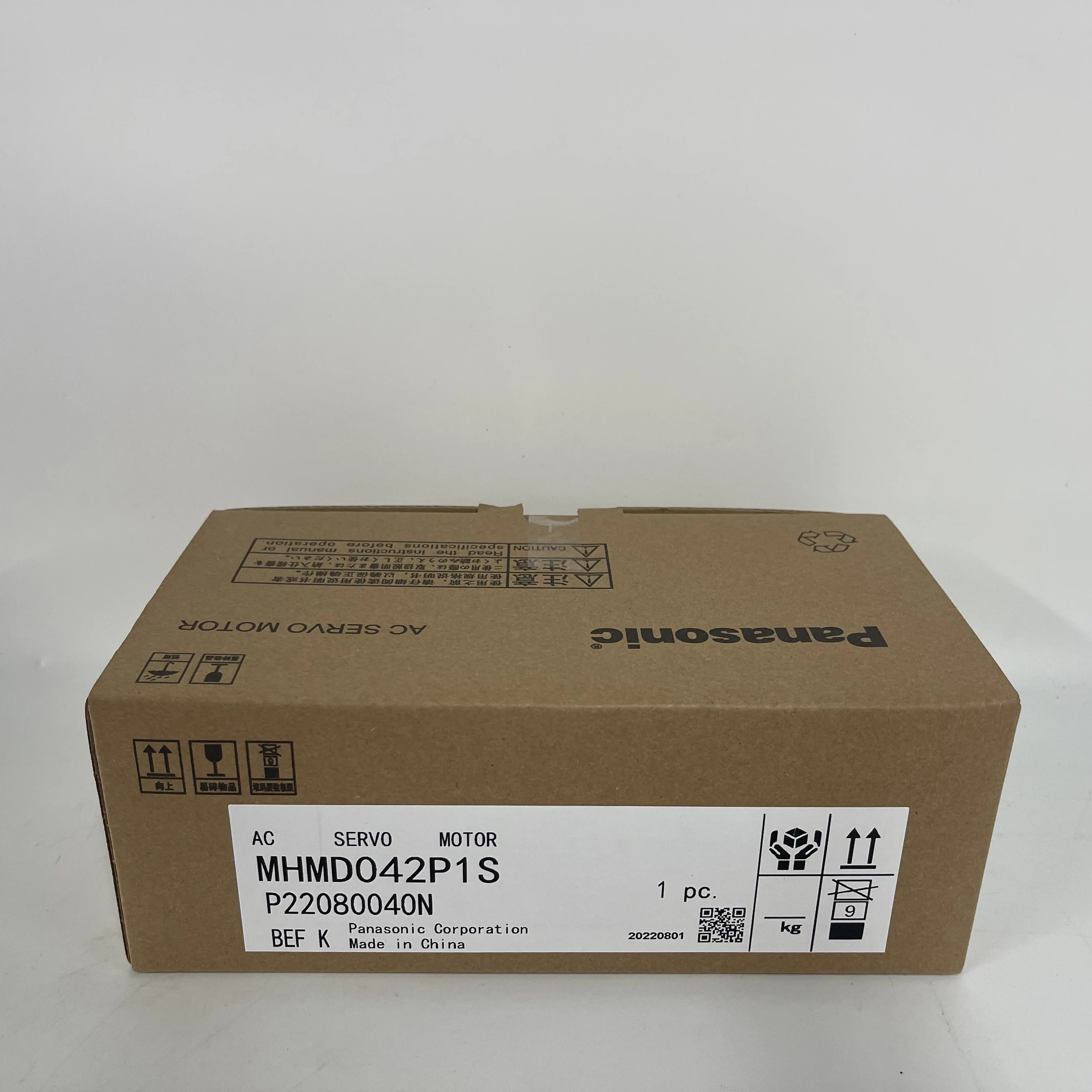 Panasonic AC Servo Motor MHMD042P1S Panasonic AC Servo Motor MHMD042P1S