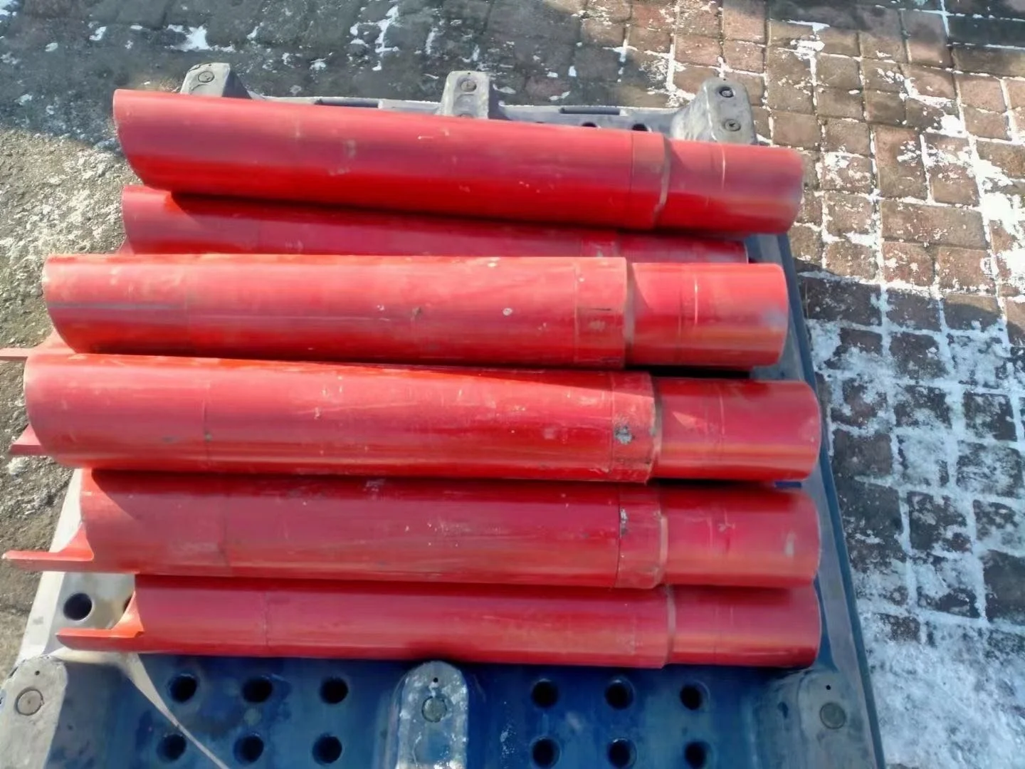 API Oilfield 150 Spiral Grapple Fishing Tool Retractable Overshot with Forged Release for Serious Oil Well Drilling