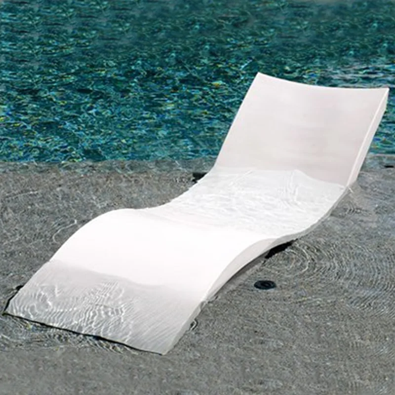 Plastic in discount pool lounge chairs