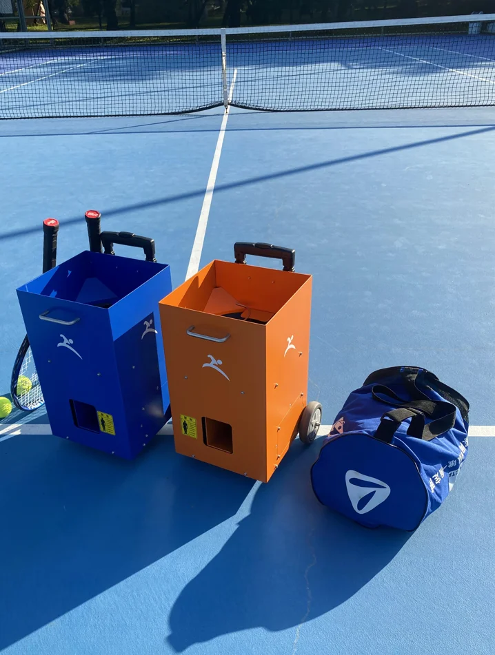 Educational Service Robot Tennis Serve Machine Smart Auto Tennis Ball