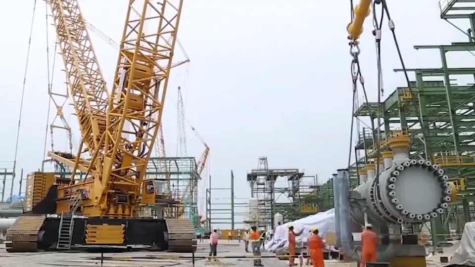 クローラークレーンXGC88000ラティスブームクレーン3600トン中国トップ