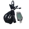 Un juego de cables de luz.