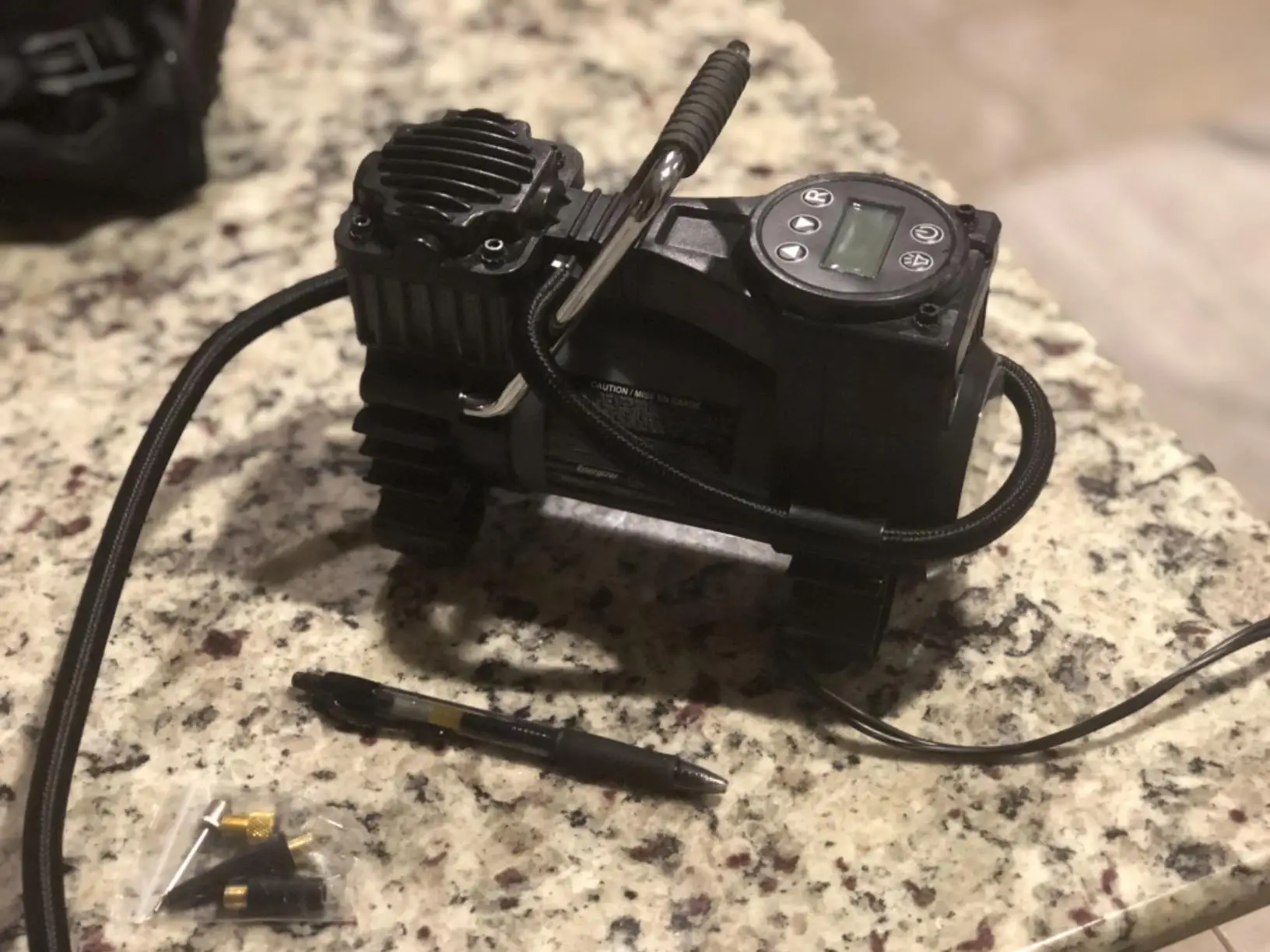 Energizer Air Compressor Portable Tire Inflator,12v Dc Air Pump For Car