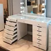 Tavolo bianco