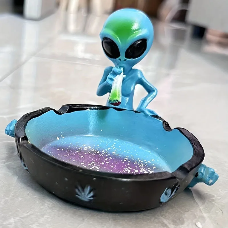 Home Use Cigarettes and Cigar Fancy Home Decor Smoking Accessories Cute Cool Hand-Painted Resin Decorative Ashtray