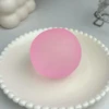 Boule faite à la main en vaseline rose mat