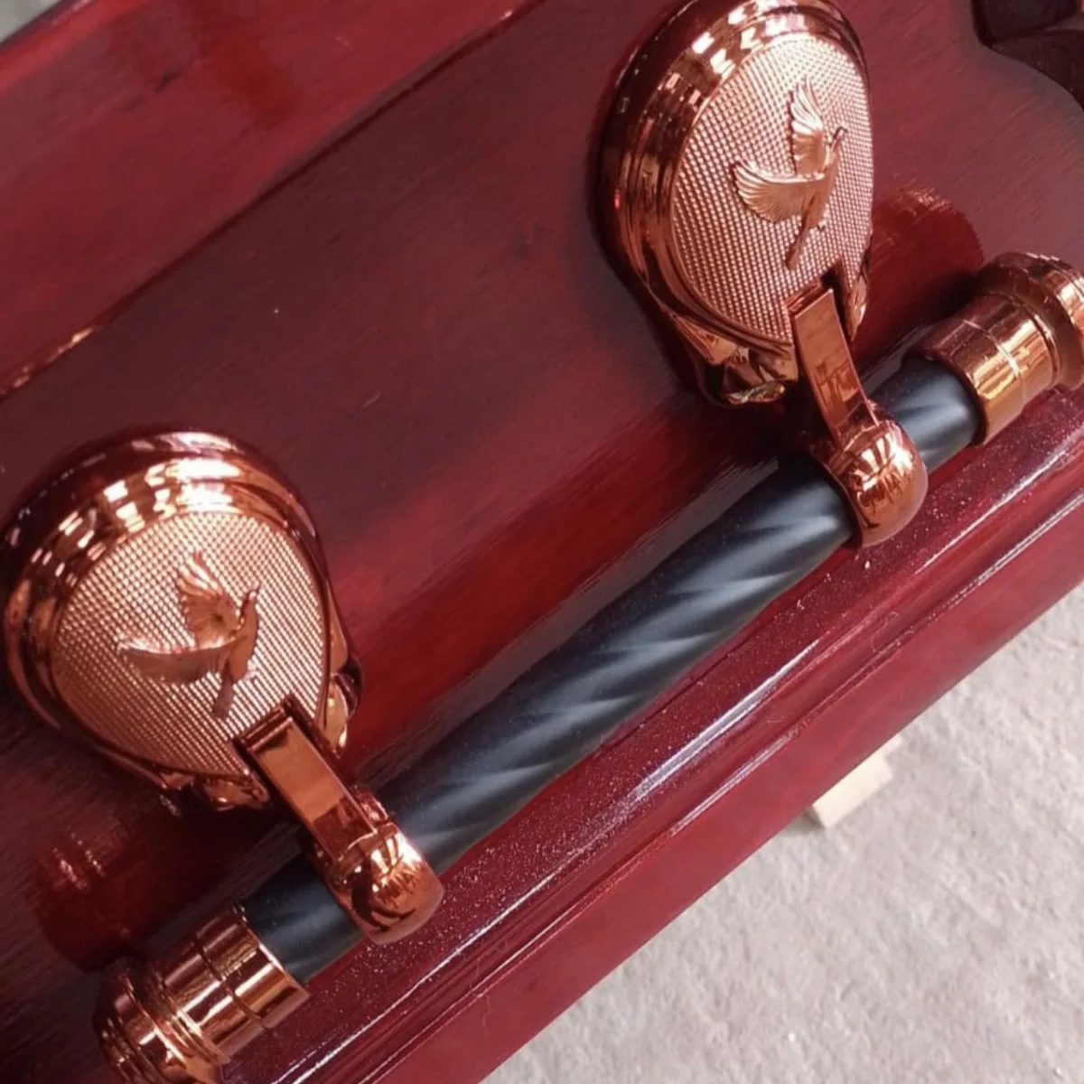 CH-03 Customized Funeral Decoration Plastic Casket Handles American Style Adult Coffin Accessories Golden Competitive Price