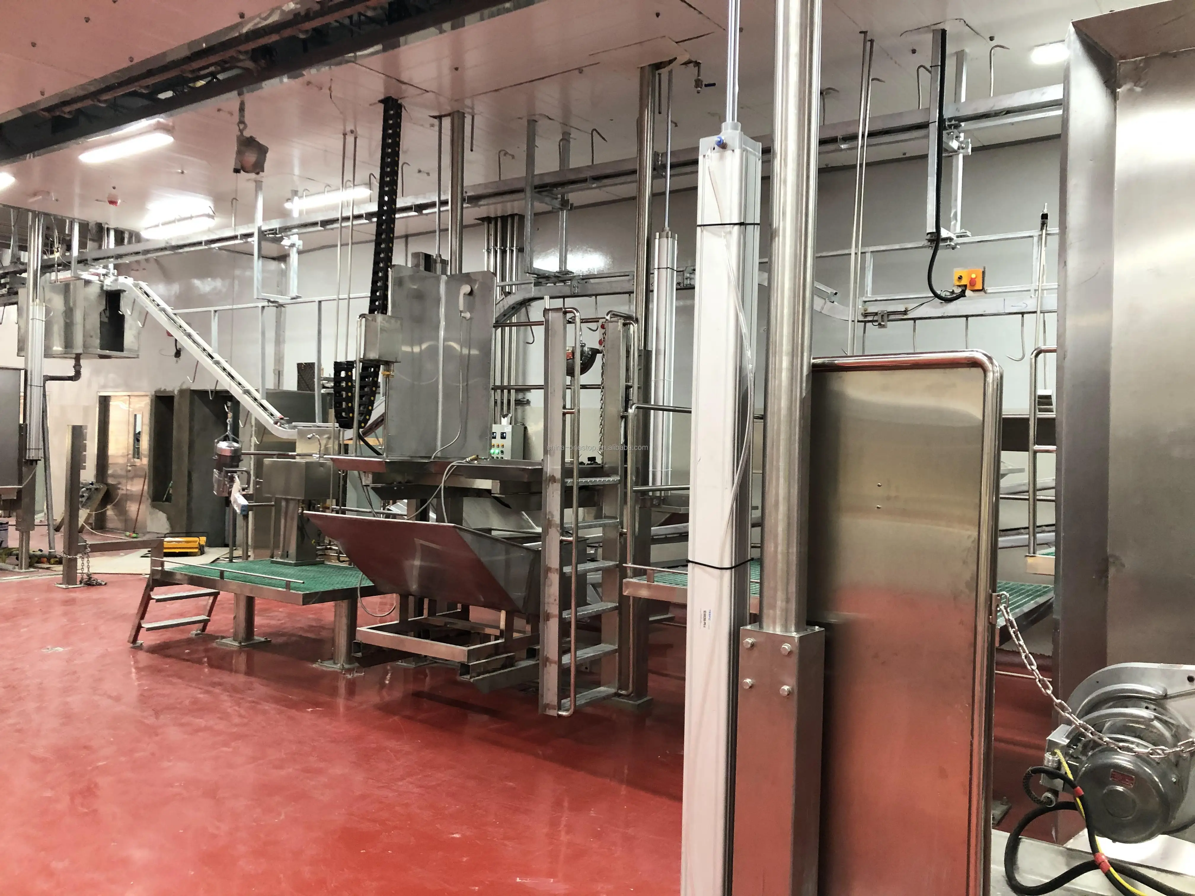 Camel cattle slaughterhouse machine: