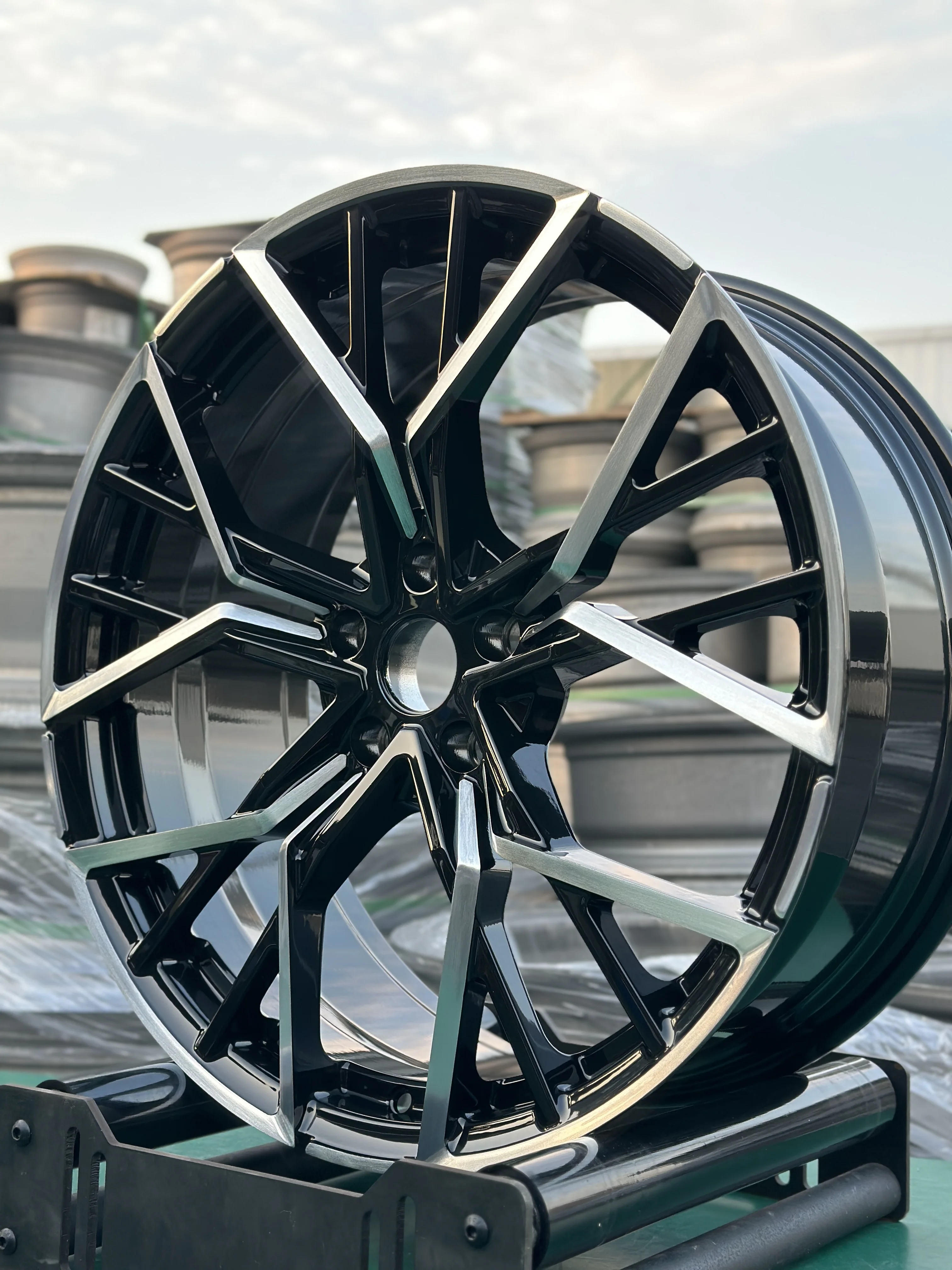 GVICHN multi colour 16 17 18 19 20 21 22 23 24 inch forged wheel 5x112 5x114.3 5x120 aluminum alloy rim