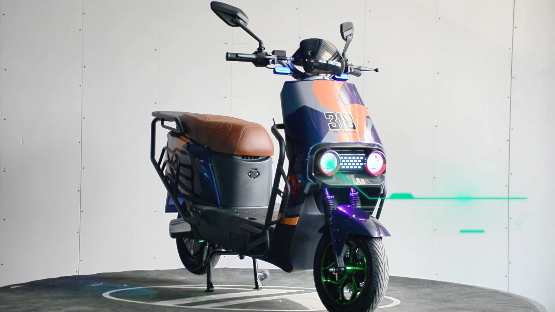 Image showcasing Electric Motorcycle Food Delivery Service Can Be Equipped With Take-out ...