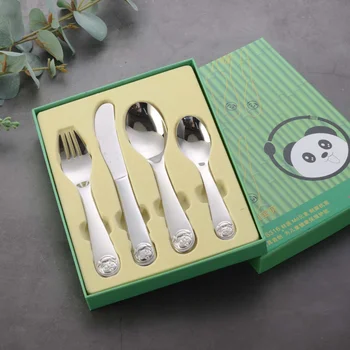 Custom Animal Design Logo Sustainable Stainless Steel Children's Cutlery Set with Giraffe Handle