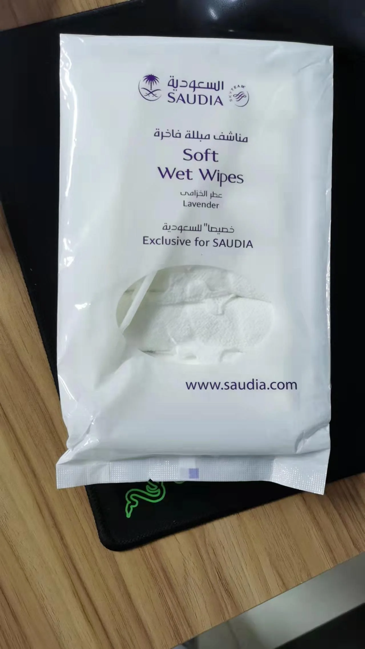 High Quality Compressed Lemon Scented Refreshing Towel for Restaurant and Spa in Saudi Arabia