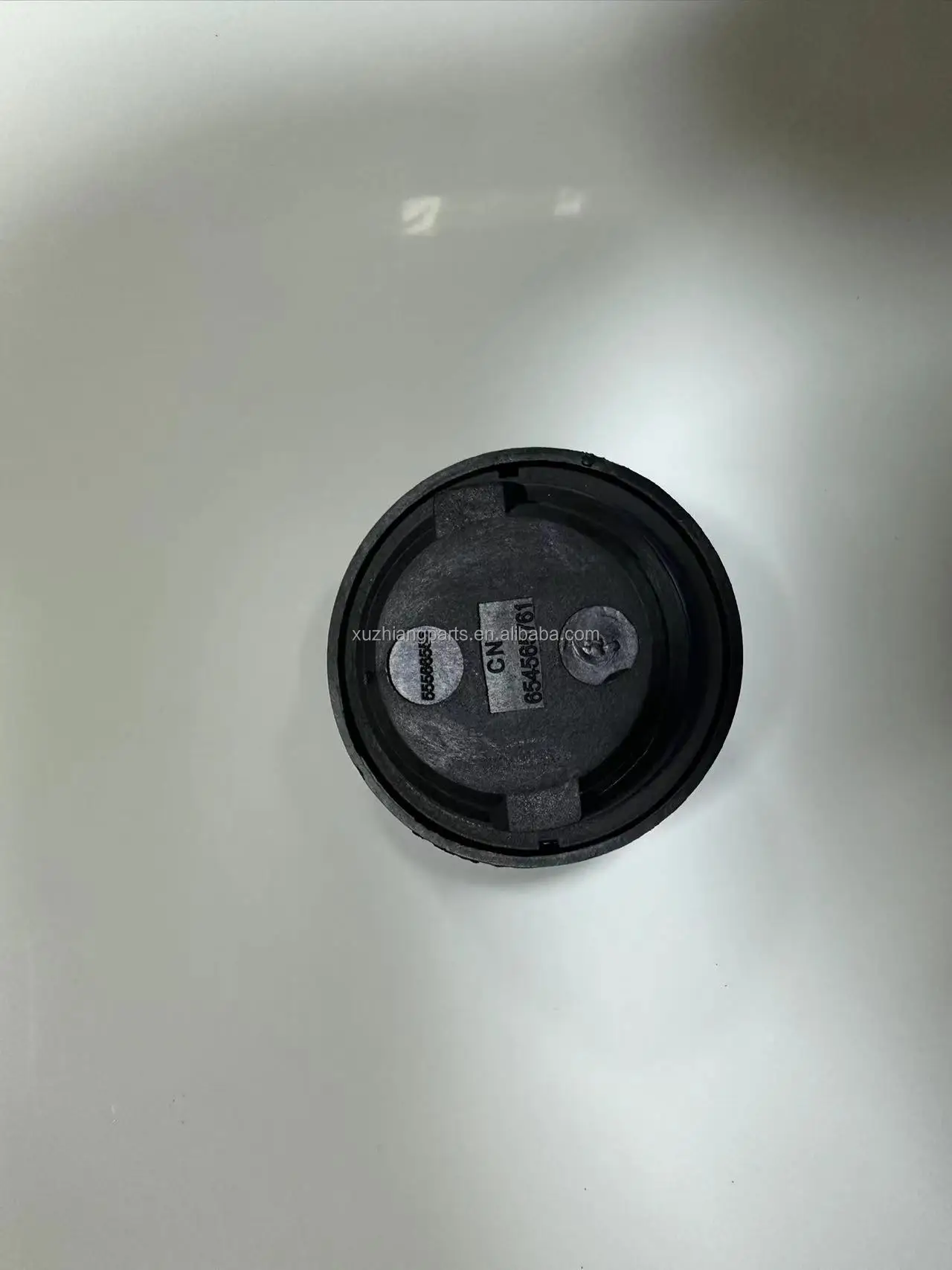Cruze Replacement Parts HAOTOM Engine Oil Filler Cap For Chevrolet Cruze 1.4L 1.6L 1.8L 2008-2013 Models OEM Replacement Cap