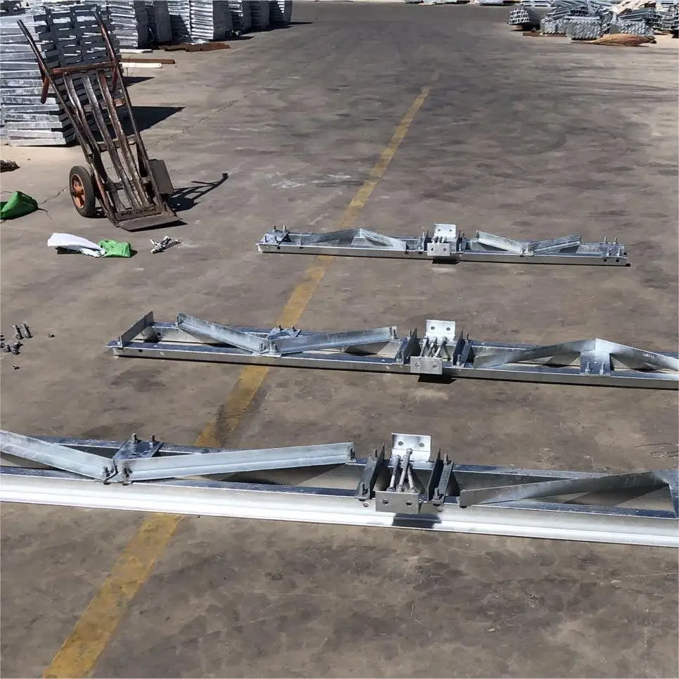 33KV Electrical Cable Fitting Overhead Line Accessories Electric Pole Angle Steel Cross Arm Support