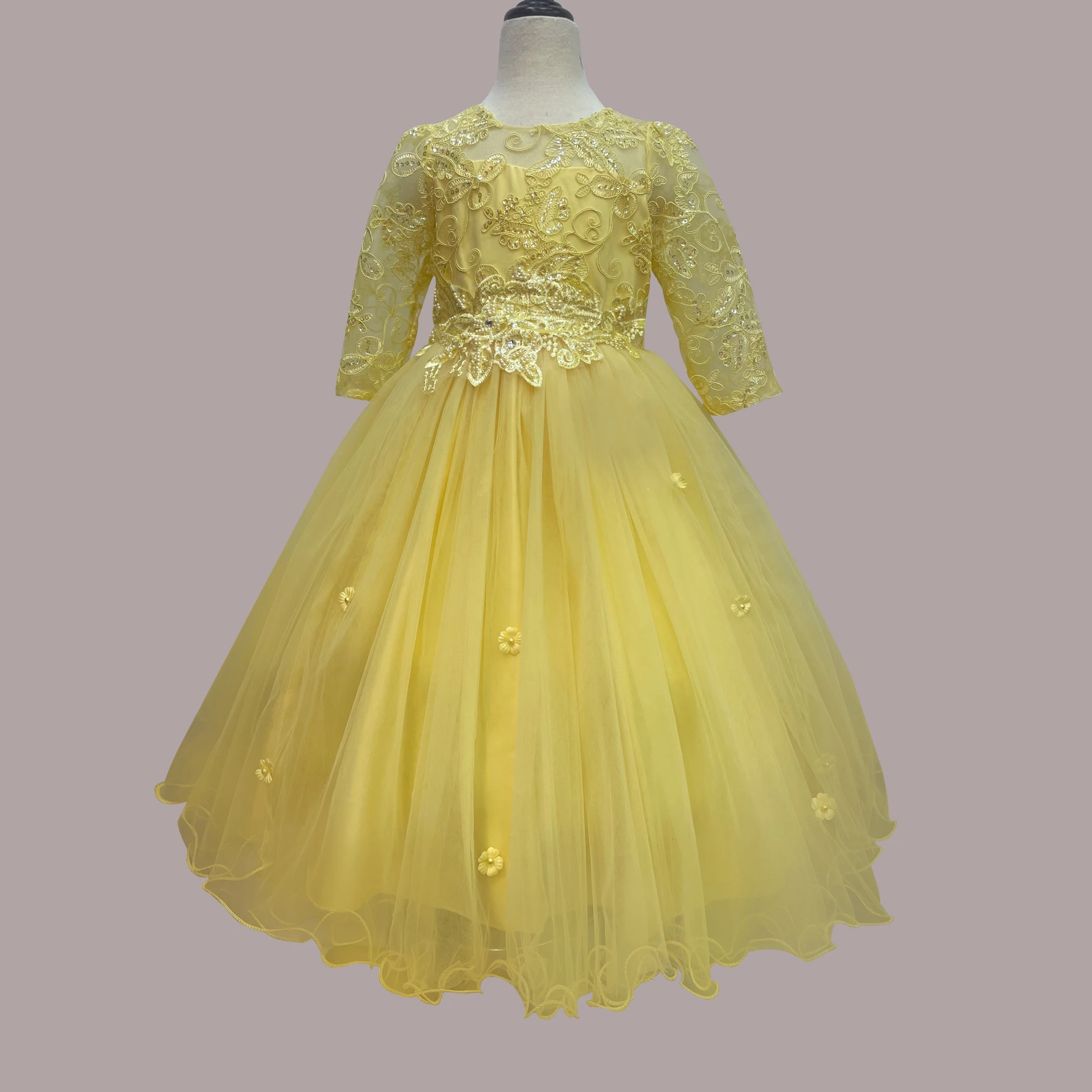 Fashionable Kids Embroidered Flower Beading Wedding Gown Girl Lace