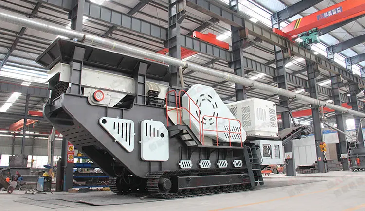 Track rock mobile crusher station price, Small Portable gravel stone jaw crushing plant, mobile granite concrete crushing line