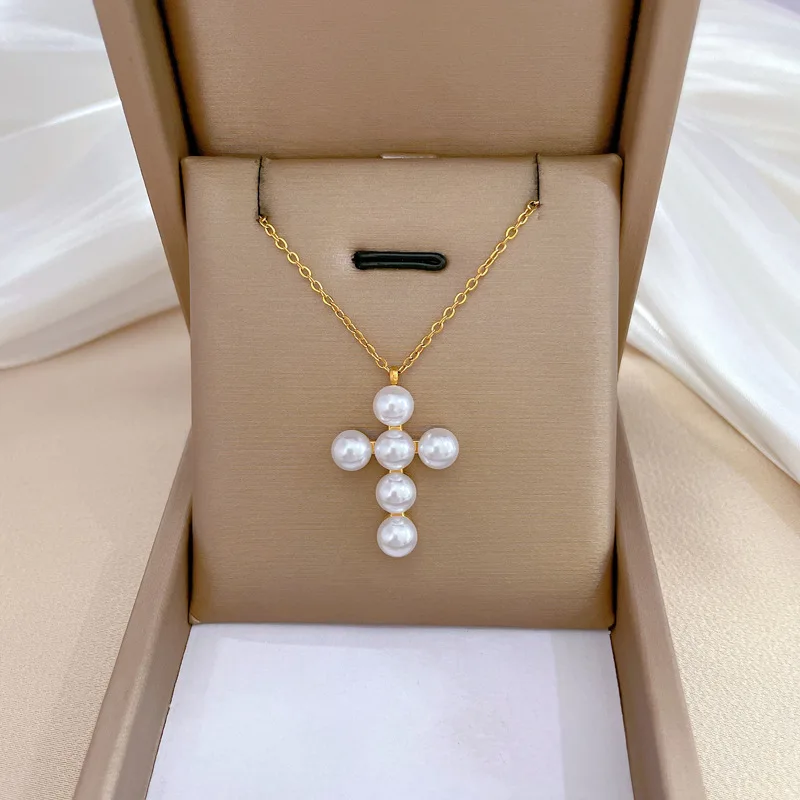 big pearl cross (G/S)