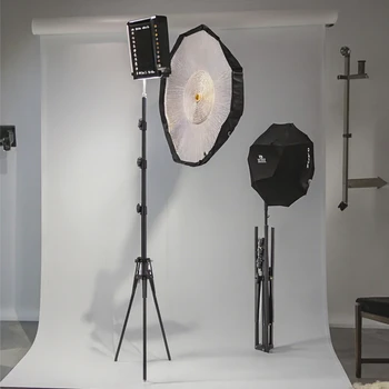 Factory Wholesale Professional Portable 1.6m/2m Aluminum Adjustable Selfie Tripod Ring Light Cellphone Mobile Phone Camera Video detail image