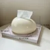 Caja de pañuelos con forma de guijarro.-----amarillo cremoso