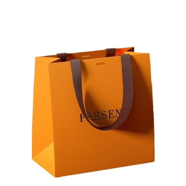 Kraft paper bag portable takeaway bag wholesale clothing gift paper bag customization