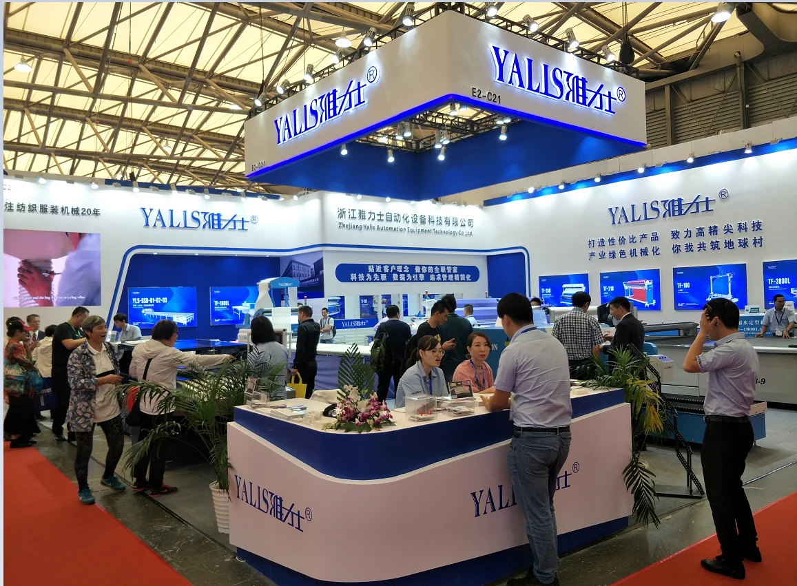 Yalis Wear and Cracked Resistant Air Blowing /Floating/ Vacuum Fabric Spreading Table