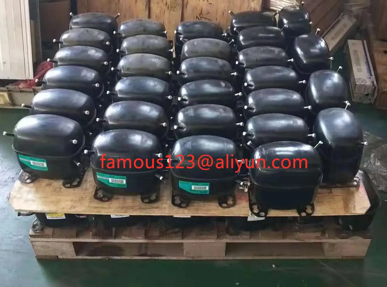 Secop Refrigerator Compressor Used for Fridge, Fridge and Chiller Scrap Secop Compressor Model SC18CL