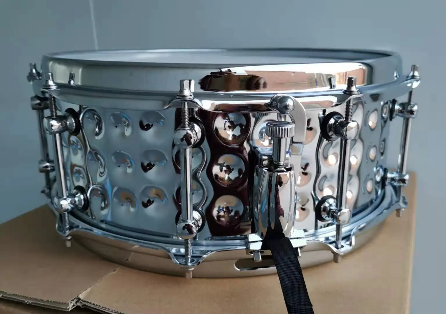 Hand Hammered Metal Snare Drum 14X6