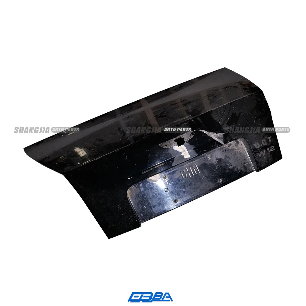 חלקים משומשים לפי תקן יצרן (OEM) – כיסוי אחורי לרכב Bentley Flying Spur 2014, מספר חלק אופציונלי (OE) 4W0827025AD