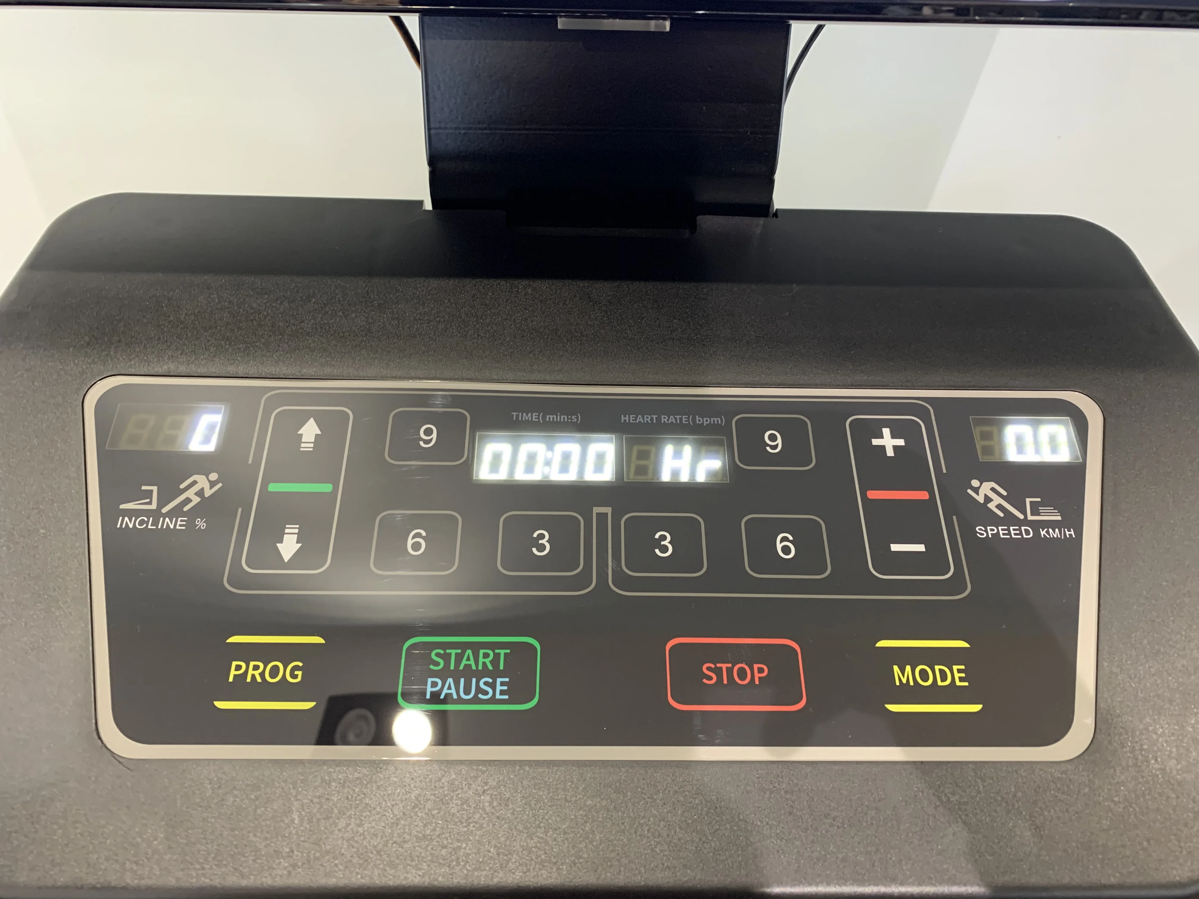Commercial Running Machine With Big Screen TV 32'' Motored  Treadmill