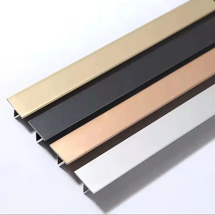 Bandes décoratives en acier inoxydable de 1,0 mm, surface d'un côté II - GmbH & Co. KG